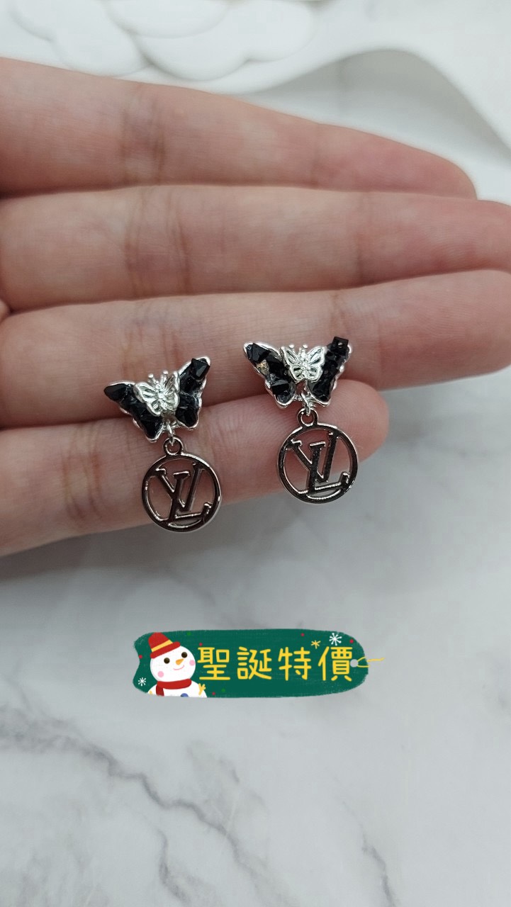 S__16932970_0 聖誕特價!!LV迷你LOGO小蝴蝶設計