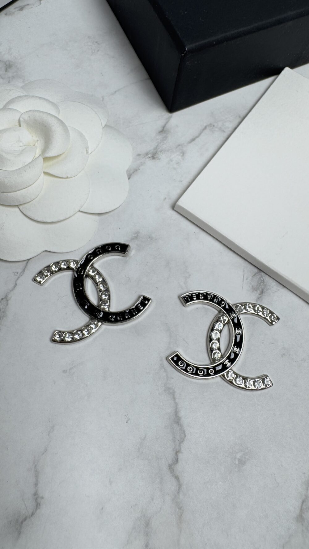 20251014_091826458_iOS 全館特價!!黑銀大LOGO