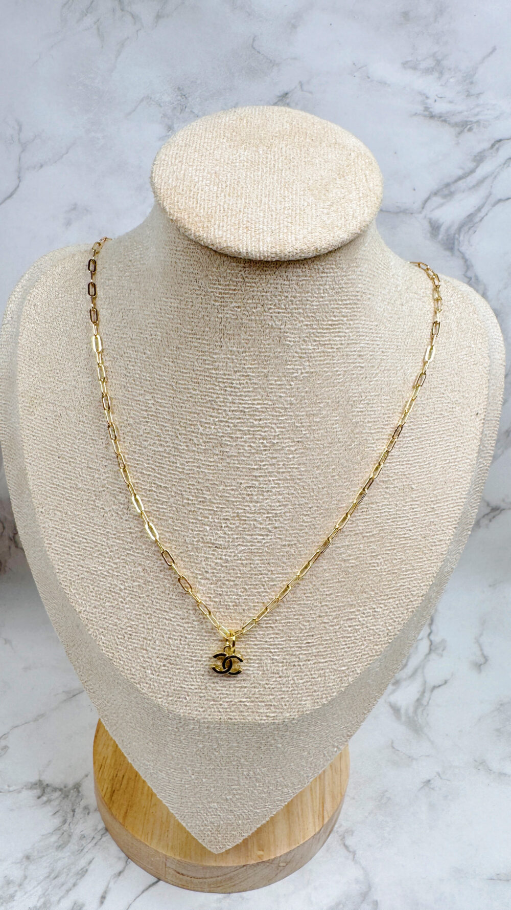 20251029_170051273_iOS 全館特價!!金色小香扣+方格練