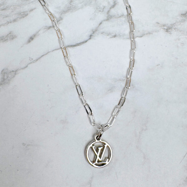 全館特價!!LV銀色小圓形+方格練