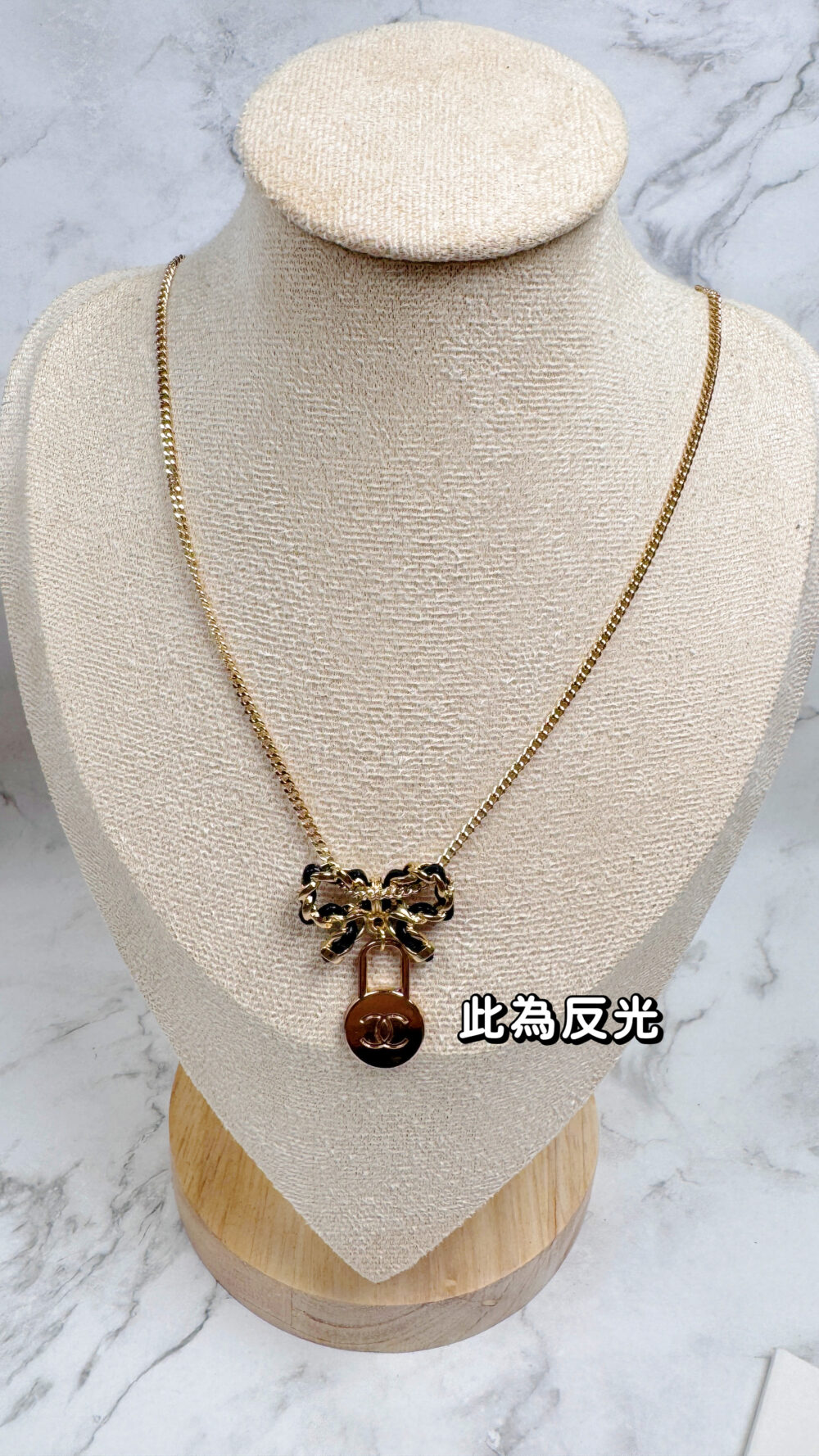 20251106_172228143_iOS 全館特價!!皮穿鍊蝴蝶結項鍊&金色鎖頭