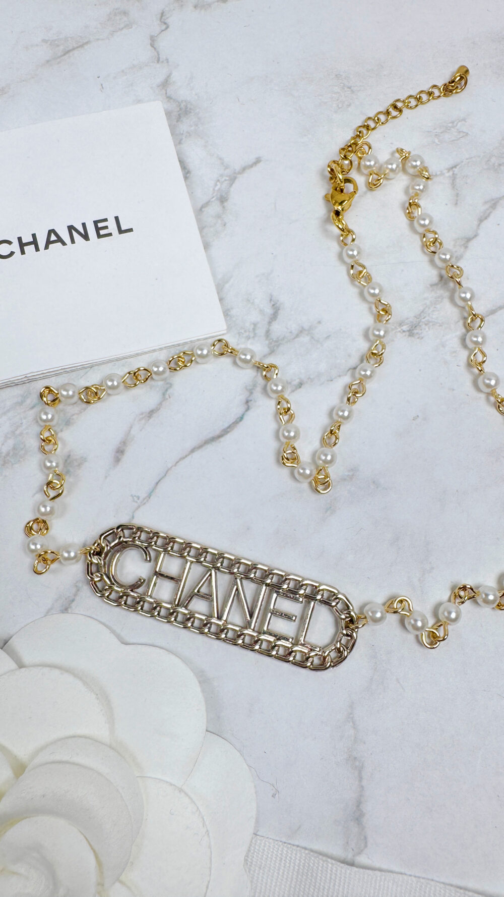 20251106_180743145_iOS 全館特價!!金色金屬小香吊牌