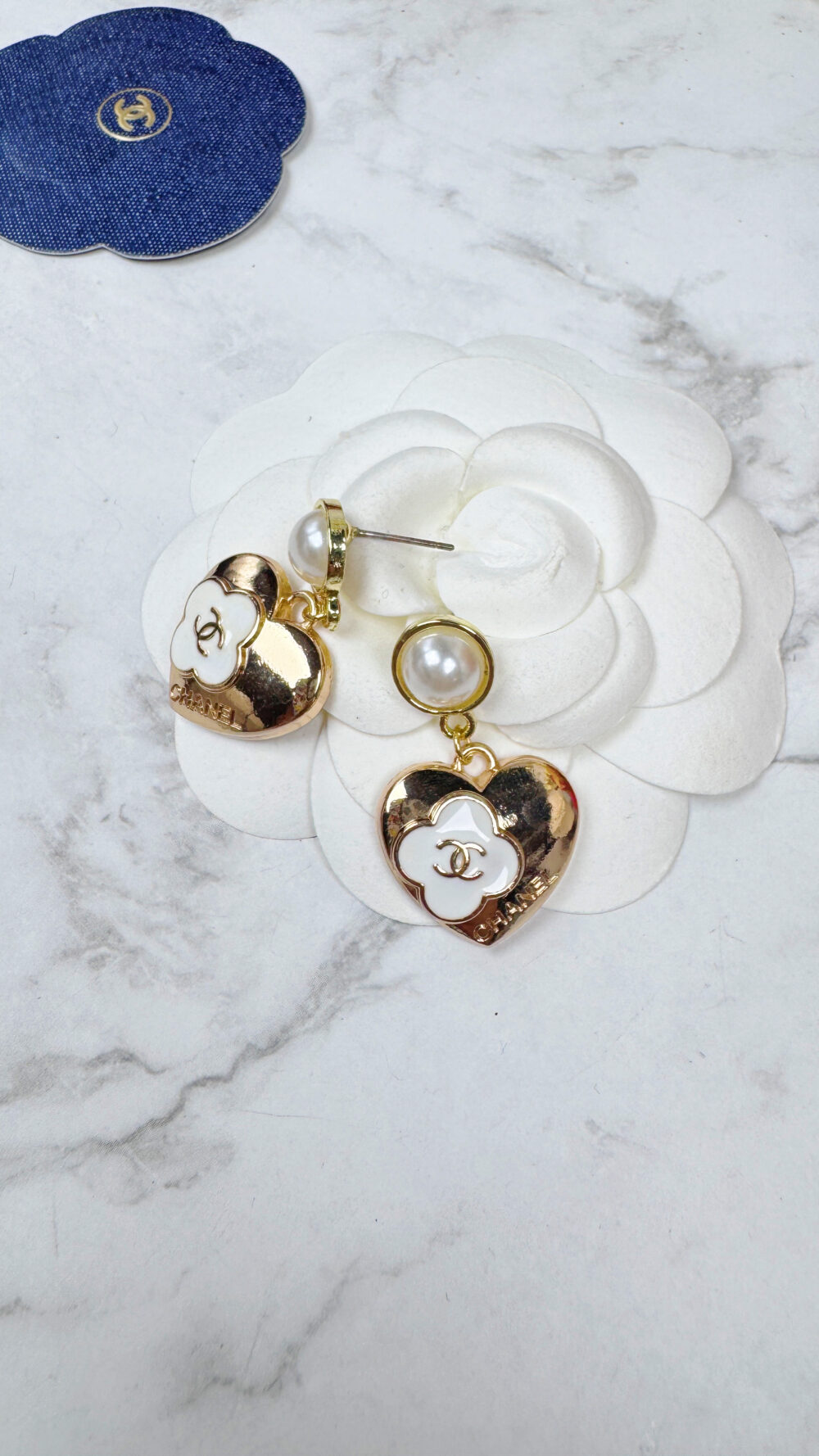 全館特價!!優雅白金色愛心