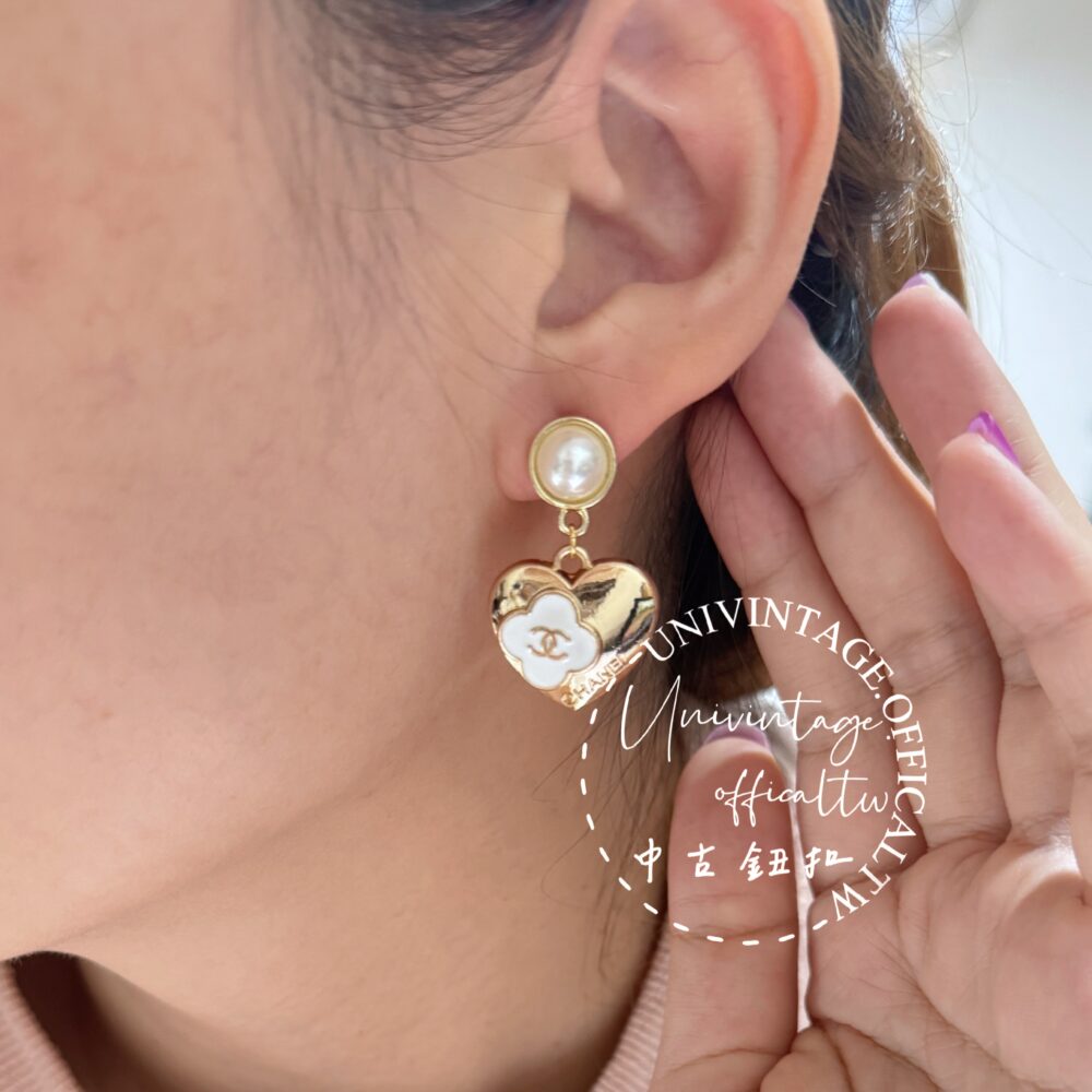 全館特價!!優雅白金色愛心