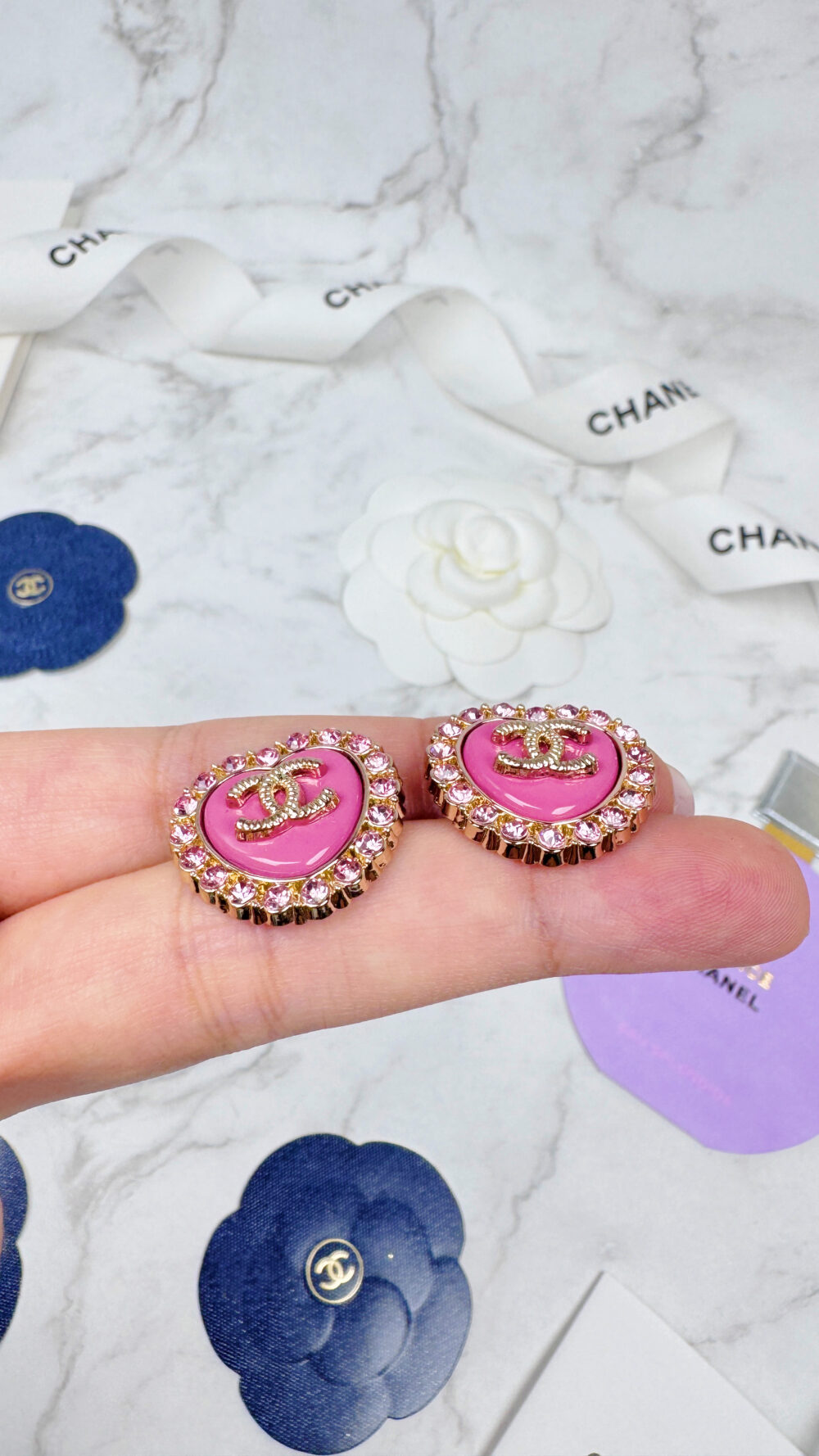 20260108_111342789_iOS 全館特價!!20mm粉色愛心粉鑽