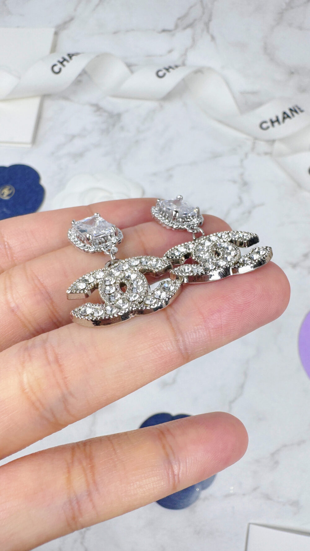 20260115_143751772_iOS 全館特價!!銀色閃鑽垂墜款