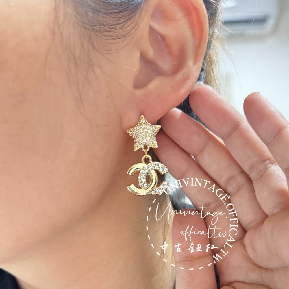 全館特價!!星星半鑽垂墜款 共兩色