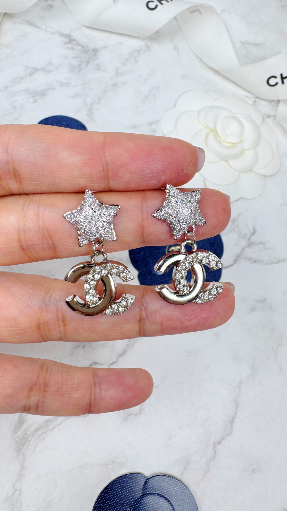 全館特價!!星星半鑽垂墜款 共兩色