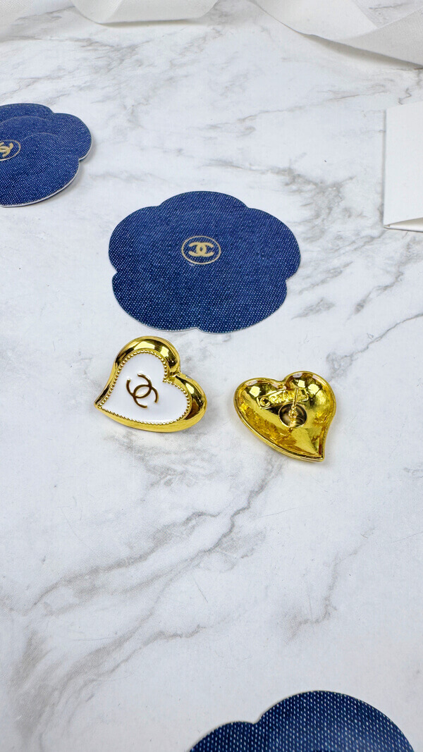 全館特價!!20mm貼耳愛心 黑/白/淡粉