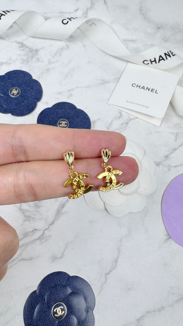 全館特價!!小金色雙C垂墜款