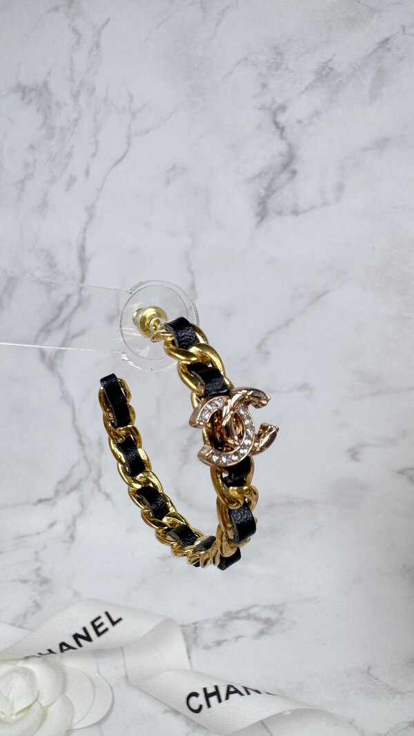 全館特價!!皮穿鍊大耳圈