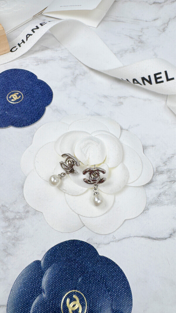 全館特價!!銀色小書包扣