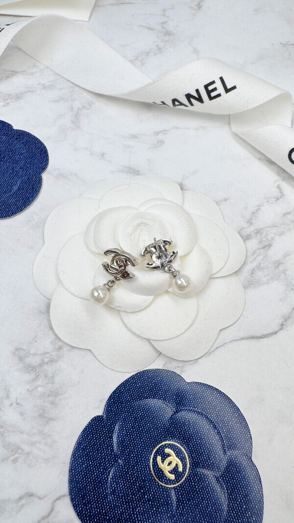 全館特價!!銀色小書包扣