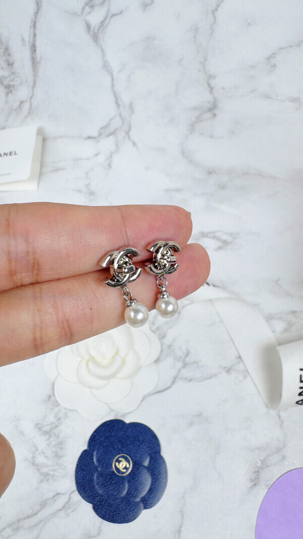 全館特價!!銀色小書包扣