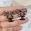 全館特價!!皮穿鍊蝴蝶結 黑金小雙C